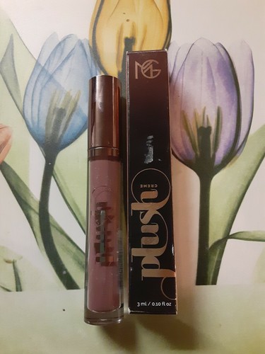 Makeup geek plush - makeup,
