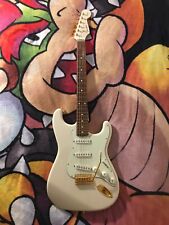 2019 Fender FSR Traditional '60s Daybreak Stratocaster (Limited Edition)