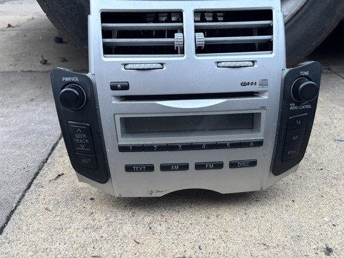 Toyota yaris stereo radio - stereo,