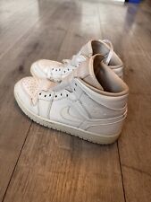 NIKE AIR JORDAN 1 MID "TRIPLE