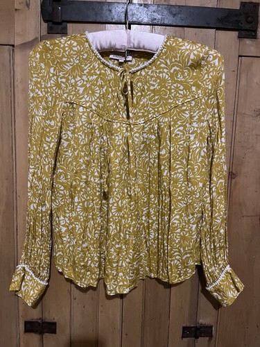 Lovely mustard and white - lovely,
