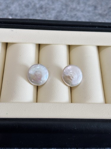 Button pearl earrings studs - pearl,