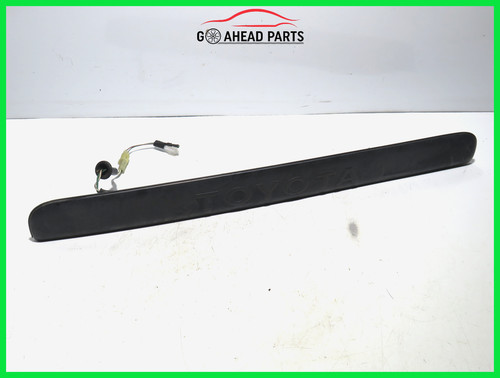 Hiace powervan rear loading - rear,