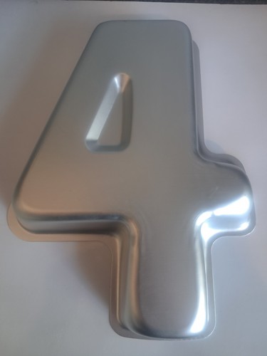 Large number aluminium - large,