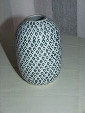 NEXT One Flower Bud Vase VGC Nice geometic design  5.1/2" Tall Cylindrical 