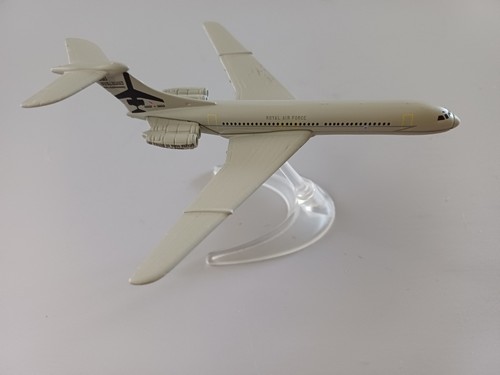 Corgi showcase diecast - corgi, model