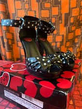 RARE T.U.K Starlet Black