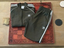 Men’s Adidas zip up Tracksuit Top & Bottoms Khaki Green MEDIUM