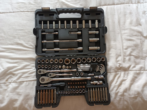 Halfords 100 piece socket - 100,