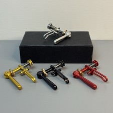 Titanium axle seat post - seat,