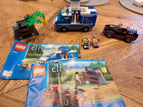 Lego city police dog van - city:,