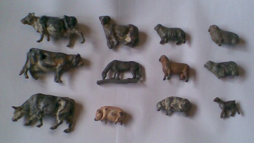 Assorted lead farm animals - lead,