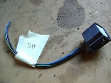 ford fiesta n/s  headlight plug 02-08 reg