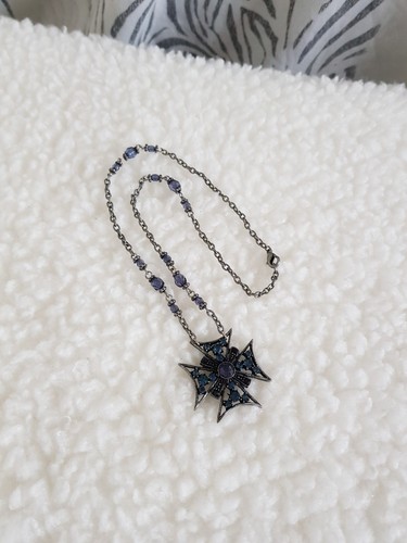 Blue crystal diamante maltese - blue,