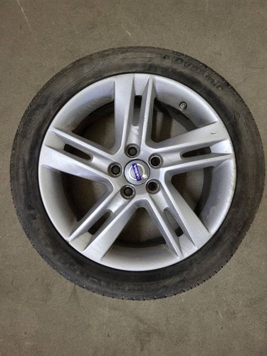 Volvo s60 2015 r17 alloy - s60,