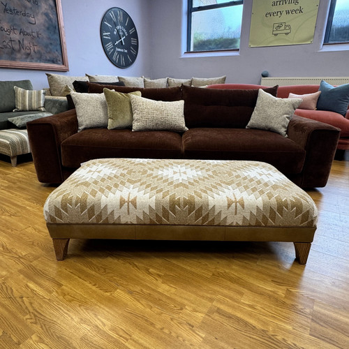Designer mccloud seater - designer,