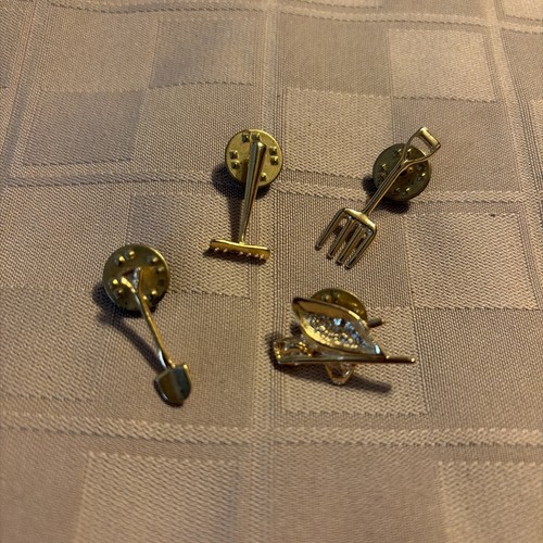 Gold toned garden - gold, implement