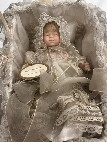 Vintage doll basket - doll,