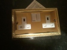 Georgian Brass 2 Gang 13Amp Double Pole Switched Socket WHITE INSERT
