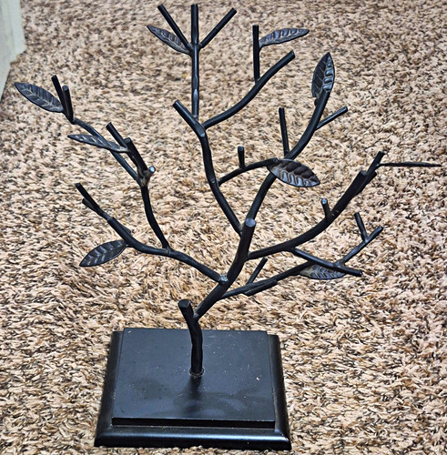 Vintage black floral jewelry - black,