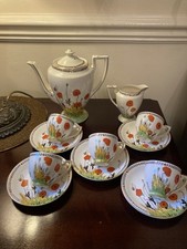 Crown Ducal : Coffee Pot, Milk