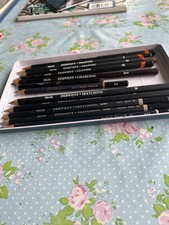 Derwemt Soft Graphic Pencils Pencils Mixed Lot Of Artists Pencils