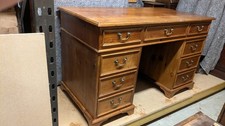 Large solid pine pedestal desk 9 drawers brass handles UE221025B