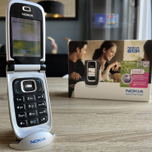 Nokia 6131 complete box - nokia,