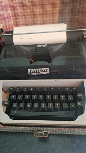 Vintage lilliput typewriter - vintage,
