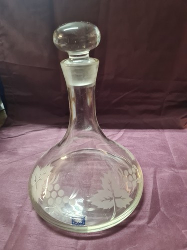 Crystal etched ship’s