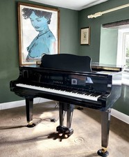 Yamaha Disklavier Grand Piano – 1.49m – Polished Black – Exceptional Condition