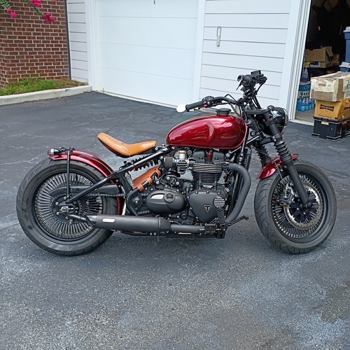 2018 triumph bonneville bobber - triumph,