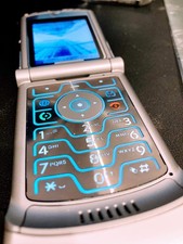 ?Motorola RAZR V3 [EXCELLENT CONDITION]?[FREE POSTAGE!] NEW BATT! ?