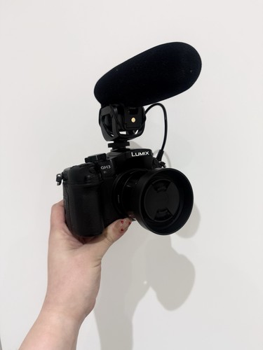 Panasonic lumix gh3 sigma - +,