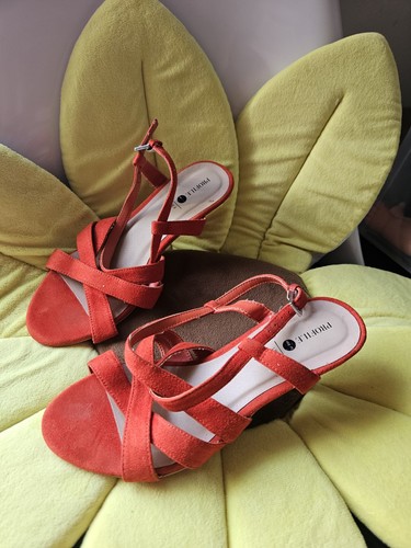 Profile strappy shoes size - 🐞profile,