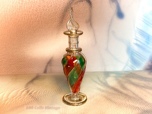 Small red green and gold