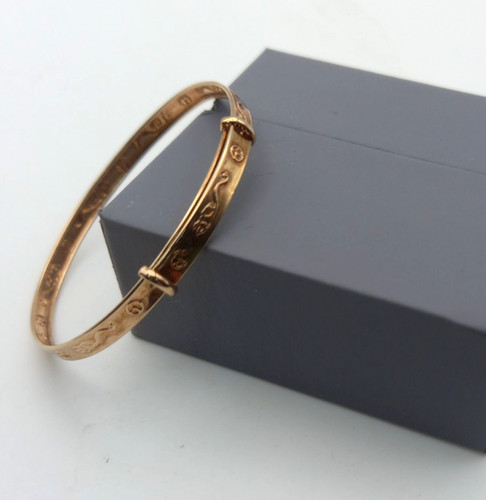Tiny 9ct yellow - 9ct, baby