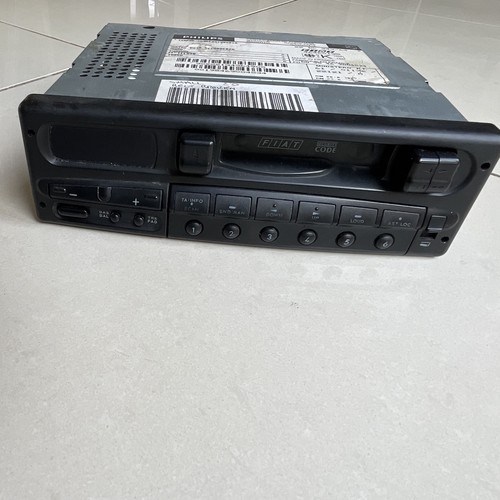 Philips fiat vintage radio - philips,