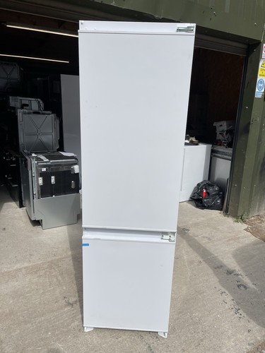 Logik integrated fridge - logik, 70/30