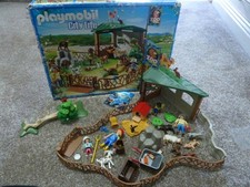 Playmobil set 6635 Zoo Childrens petting zoo - Farm Animals - COMPLETE -