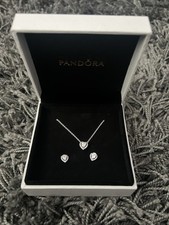 Pandora Elevated Heart