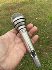 AKG D330BT Vintage Dynamic