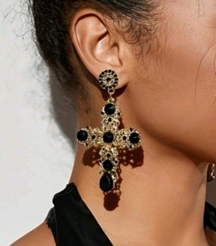 Black rhinestone ornate large - rhinestone,