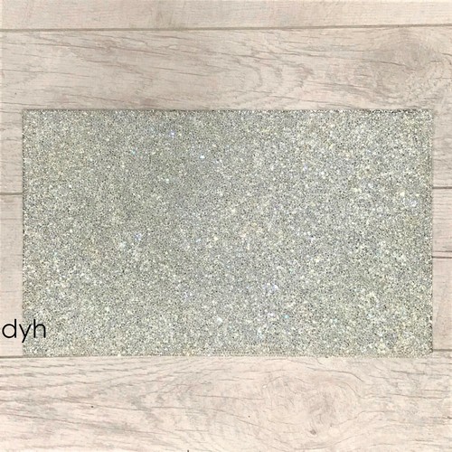 Diamante white table mat - white,