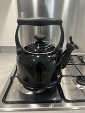 Le Creseut Whistle Kettle