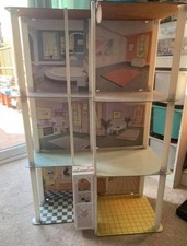 Vintage Barbie Townhouse