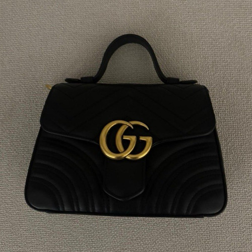 Gucci black leather chevron - gucci,