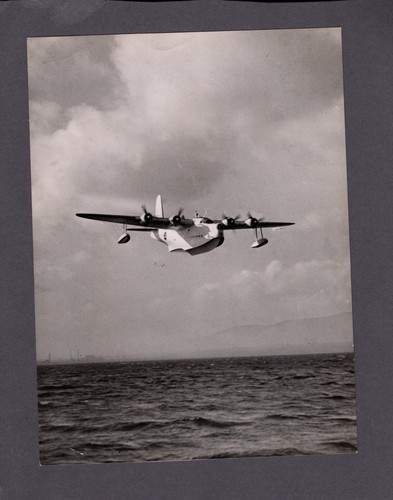 Short sunderland flying boat - short,