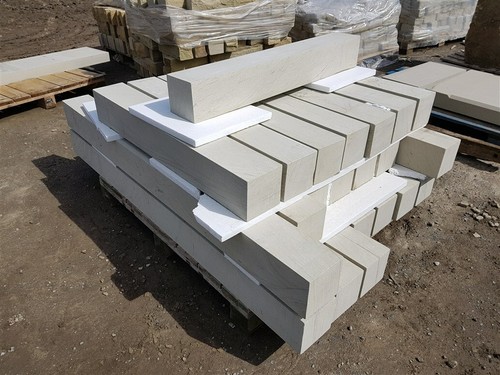 Sawn ashlar stone heads - sawn,