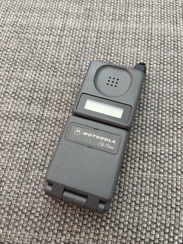 Motorola flip phone - flip,